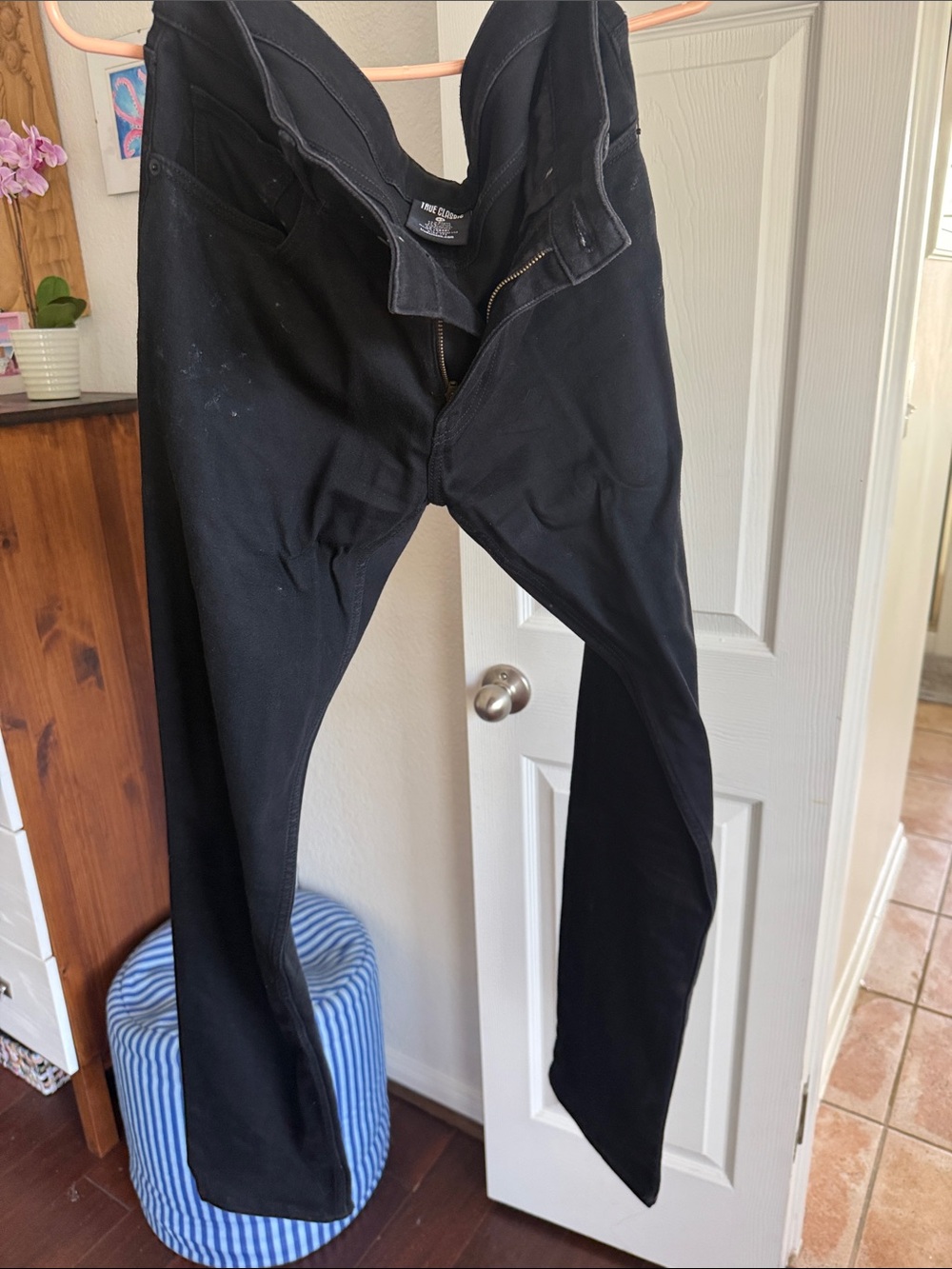 Men's Slim Straight Black Jeans